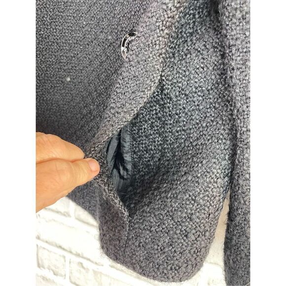 Ann Kline Black Swing Side Button Jacket Classic 
Size 4 - Picture 5 of 9